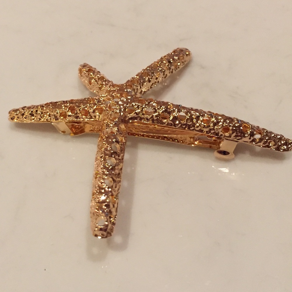 ⭐️ Starfish hair clip ⭐️ - Picture 5 of 7